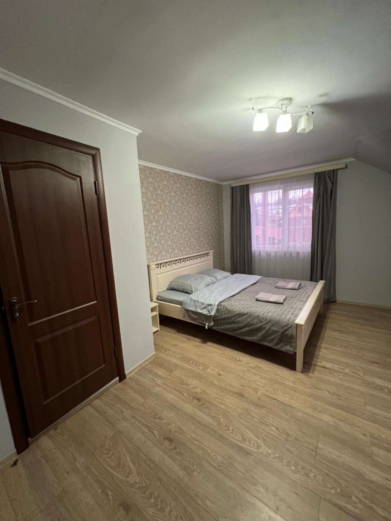Bed and Breakfast Harmony Лазещина Экстерьер фото